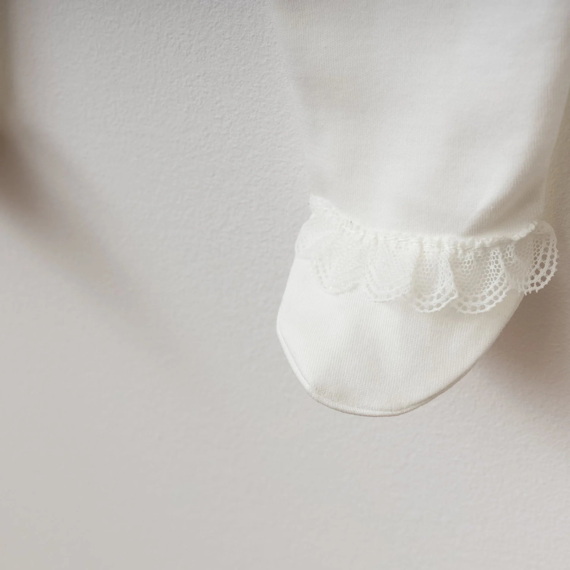 Elegant Dantel Detaylı Kız Bebek 10'lu Hastane Çıkışı - Ekru