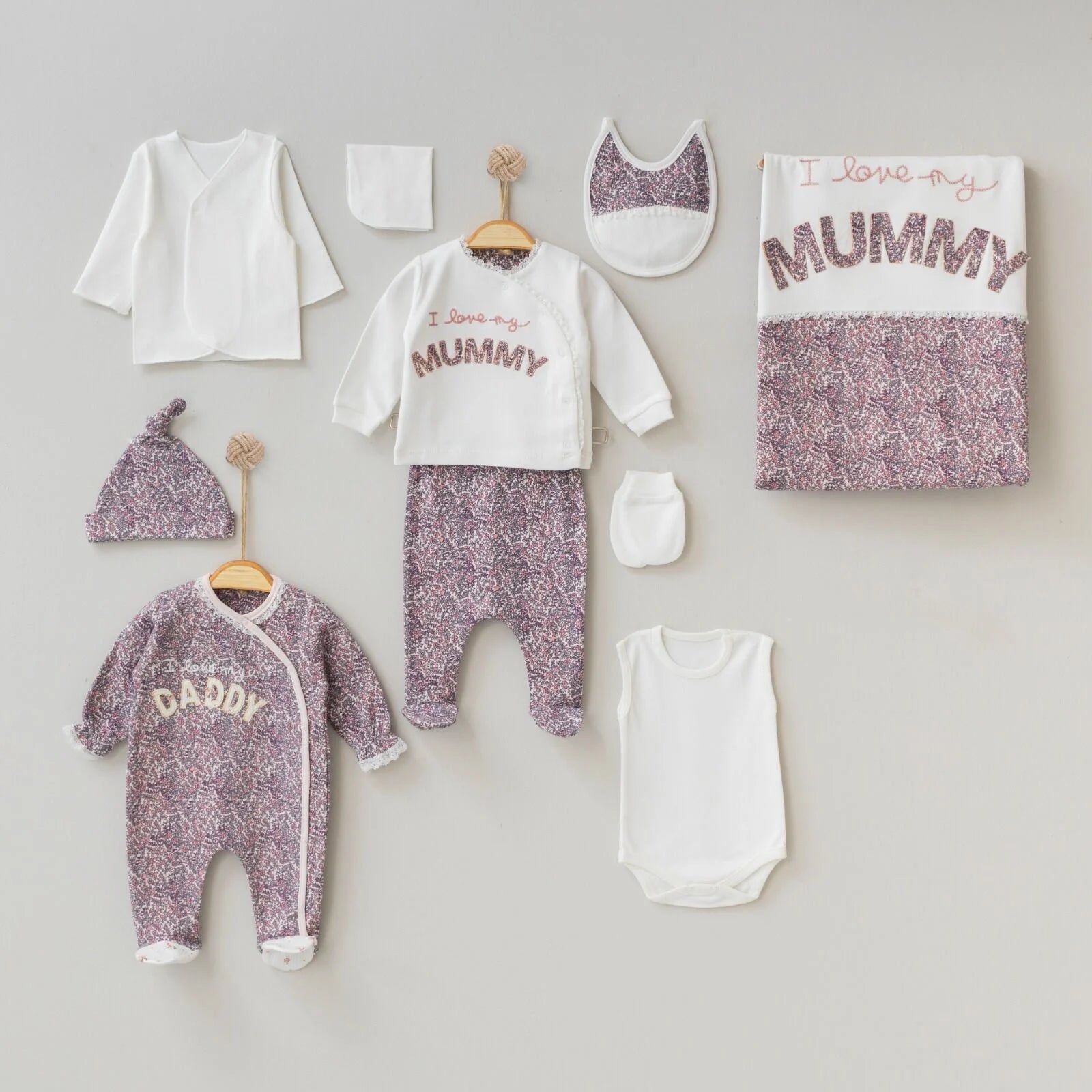 Daddy and Mummy Yenidoğan Kız Bebek 10lu Hastane Çıkış Seti