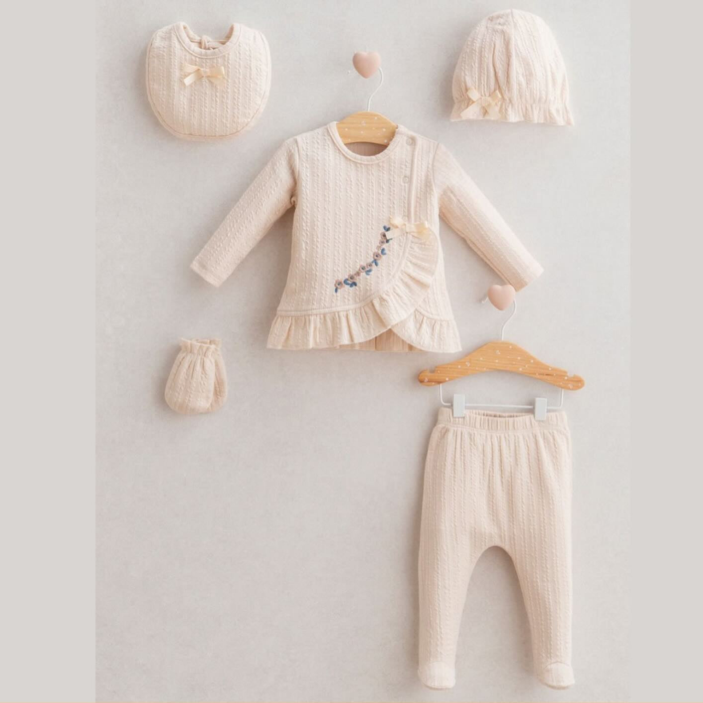 Blooming 5'Li Takım Kız Bebek Hastane Çıkışı