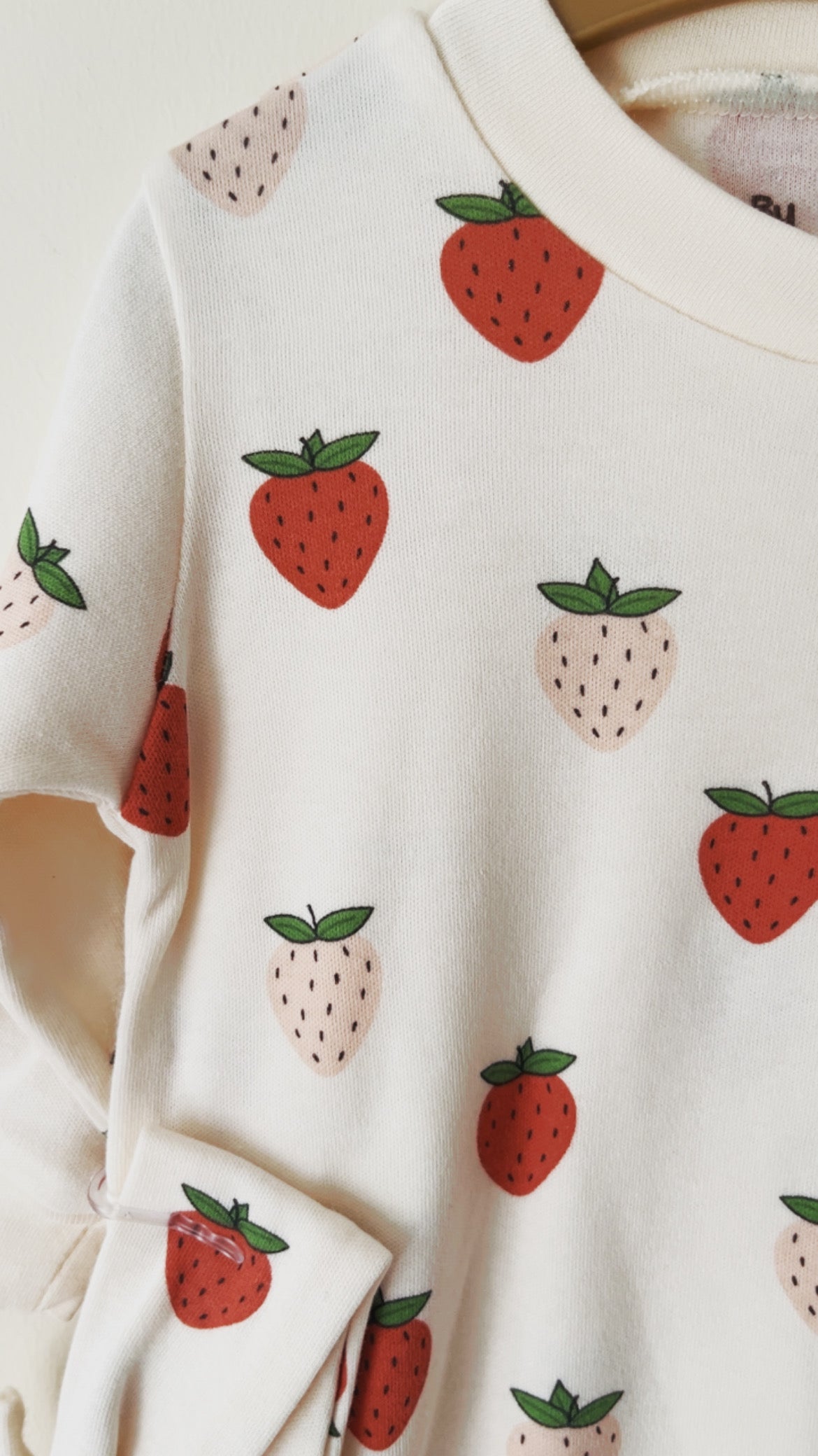 Tiny Strawberry Kız Bebek Tulum ve Toka