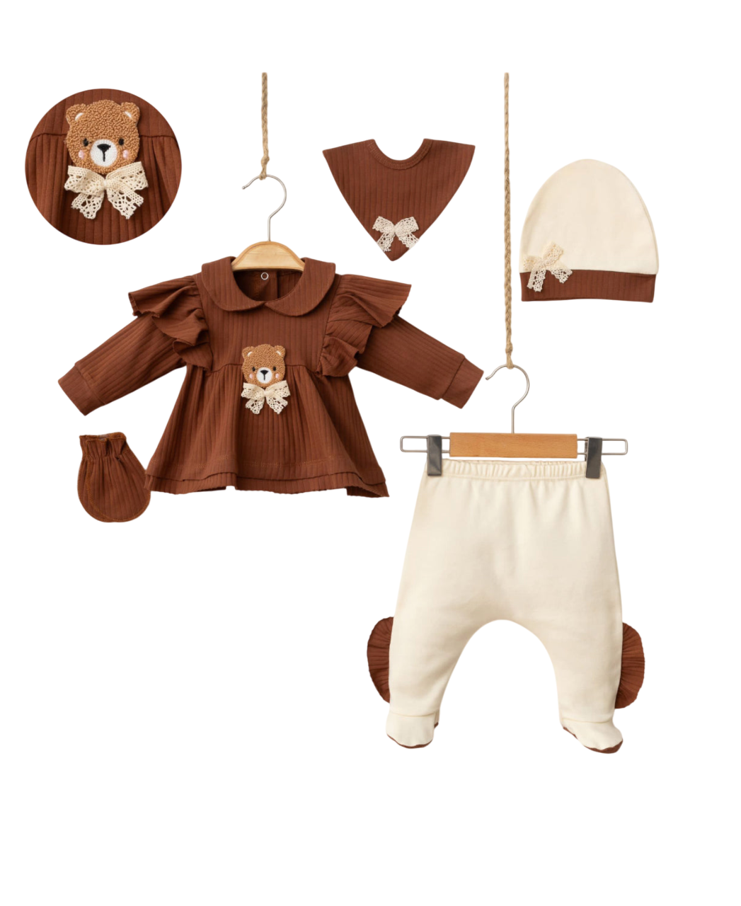 5'li Kız Bebek Hastane Çıkışı