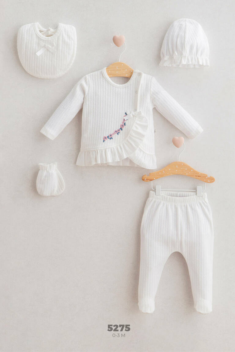 5'Li Takım Kız Bebek Hastane Çıkışı