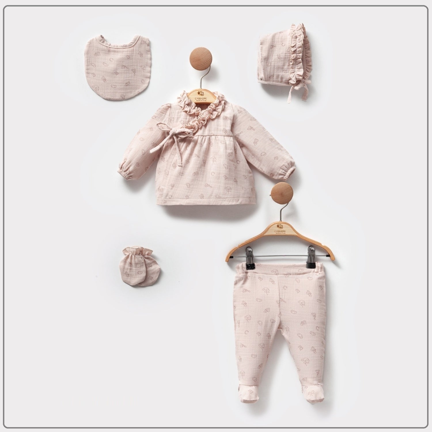 Figür Baskılı Müslin Kız Bebek 10'lu Hastane Çıkışı