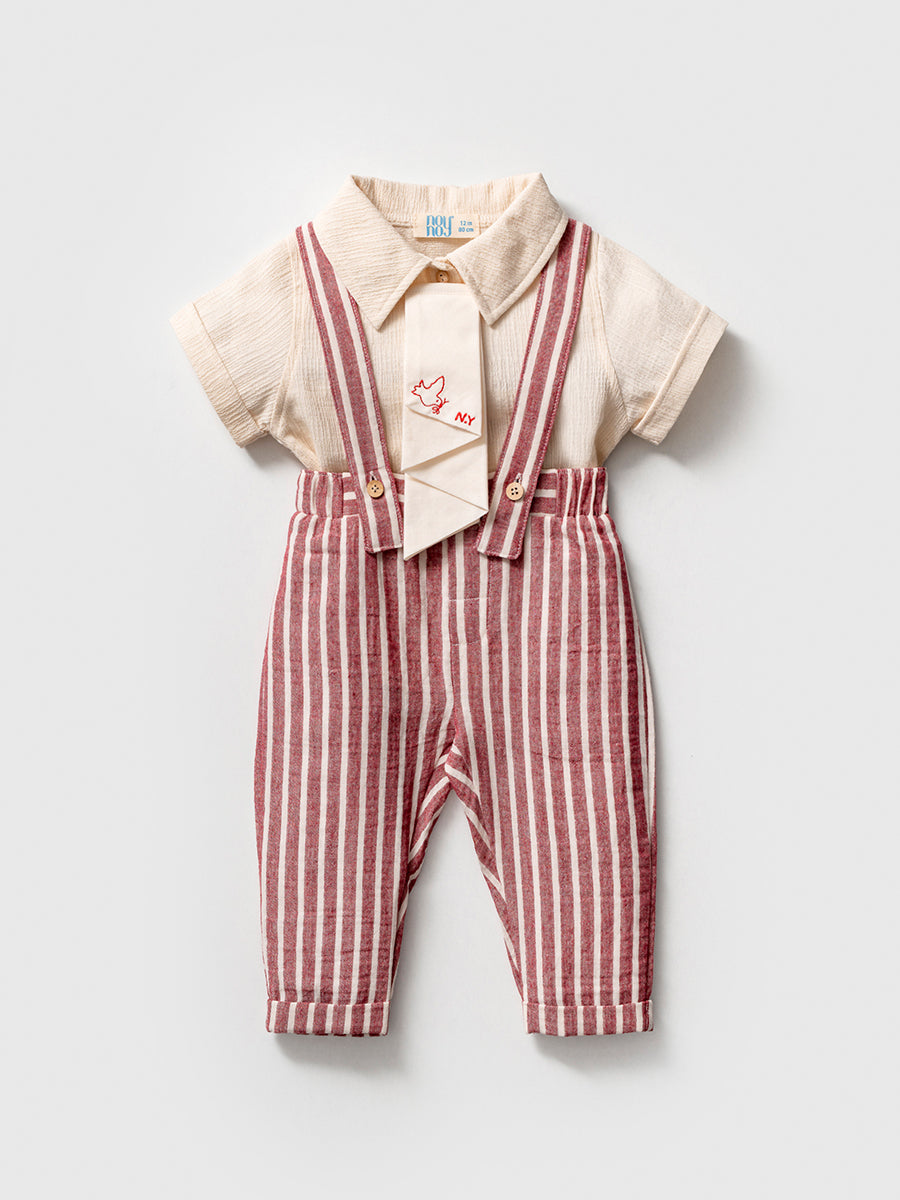 Erkek Bebek Müslin Takım – Çizgili Askılı Pantolon ve Kravat Detaylı Set 