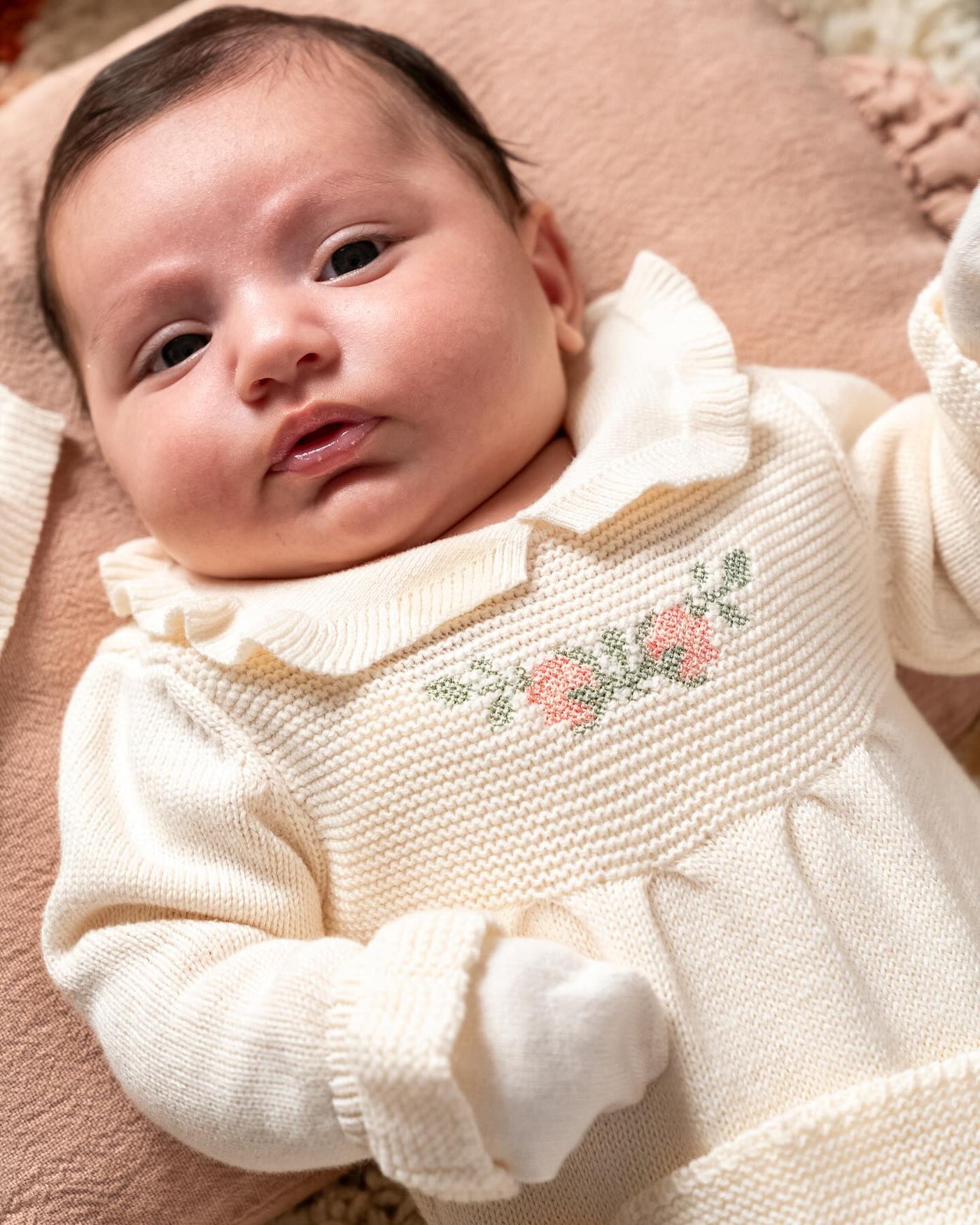 Çiçek Kanaviçe Kız Bebek Triko Hastane Çıkışı Beşli Set