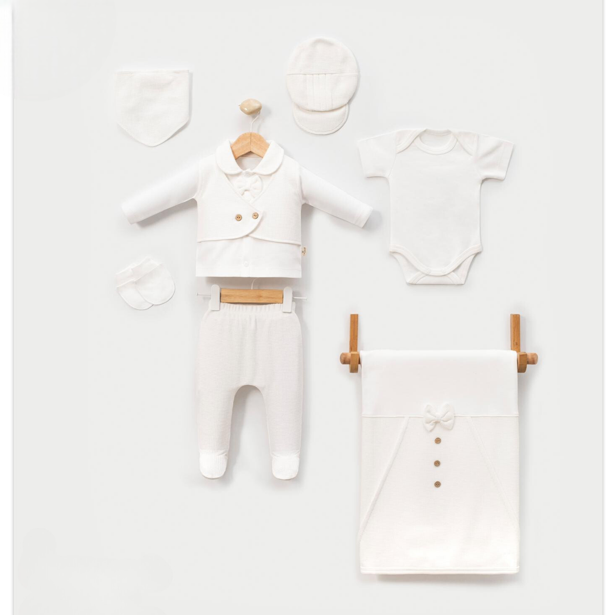 Waffle Erkek Bebek Hastane Çıkışı 7'li Zıbın Seti