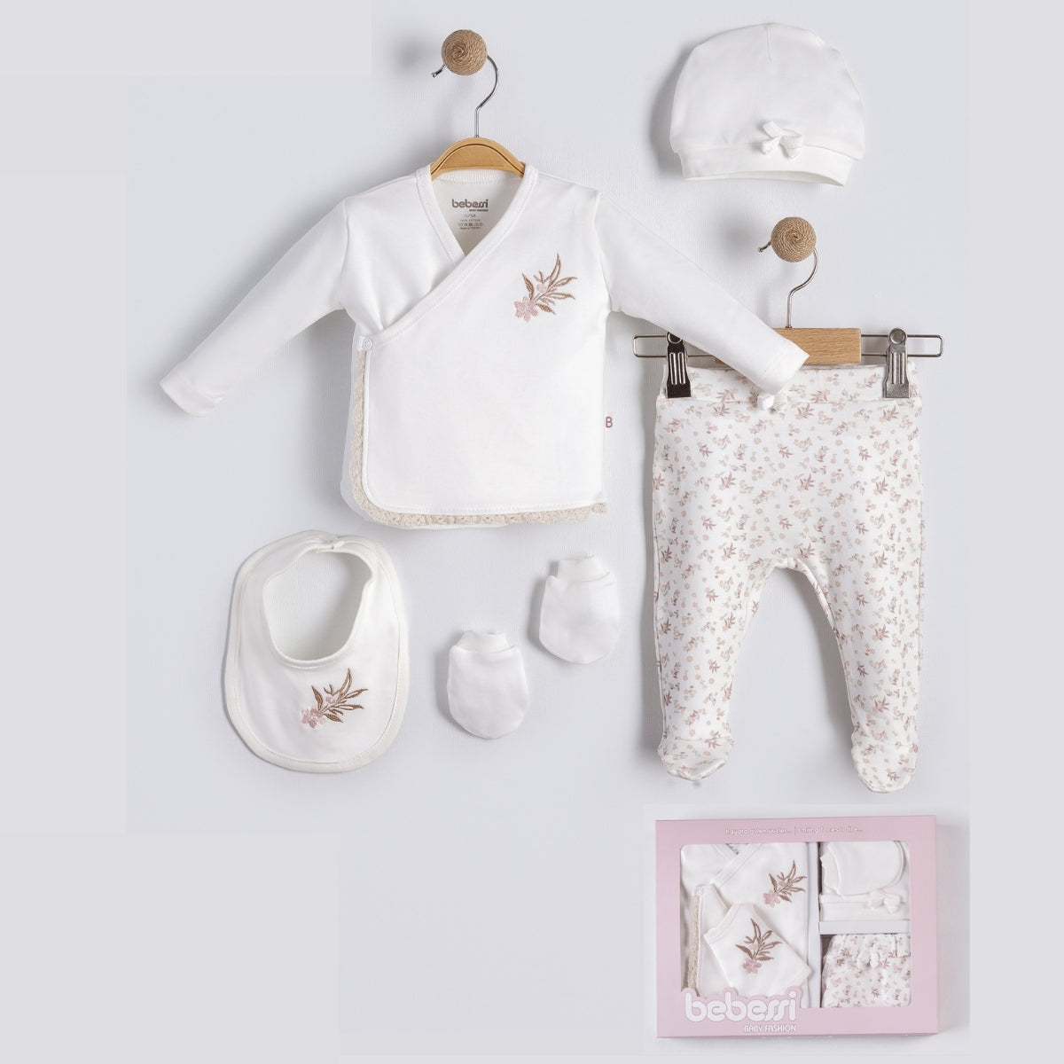 Crispy Flower Çiçek Nakışlı Dantelli Yenidoğan Kız Bebek 10lu Hastane Çıkış Seti