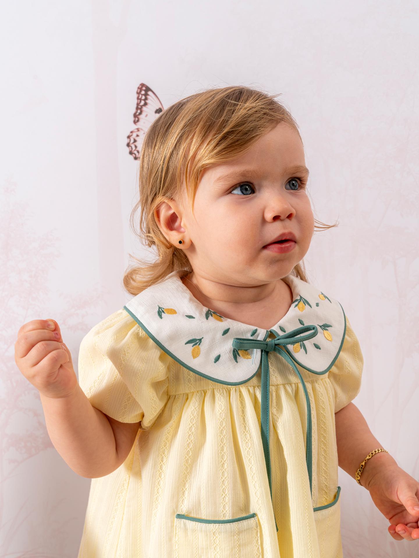 Limon Nakış Yakalı Kız Bebek Elbise