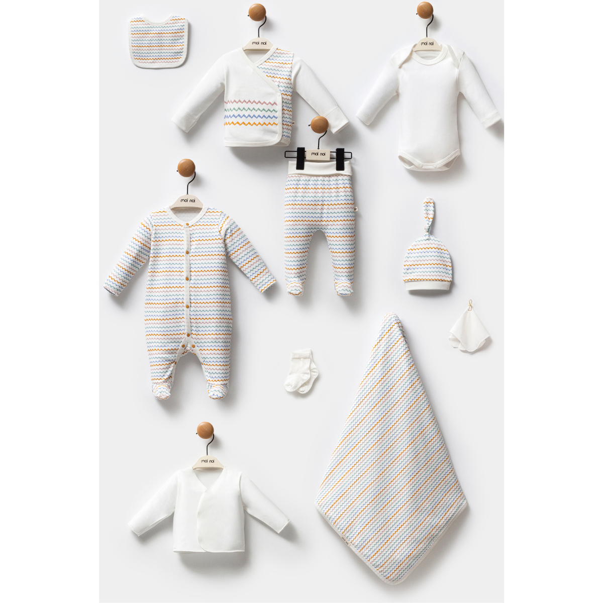 Renkli Zigzag Desen Erkek Bebek 10'lu Hastane Çıkışı 