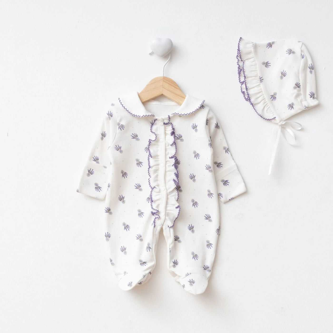 Lavanta baskılı kız bebek hastane çıkışı seti ekru renk